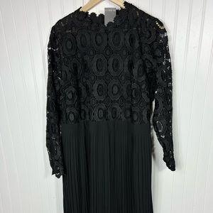 NWT ELOQUII gorgeous pleated dress size 18